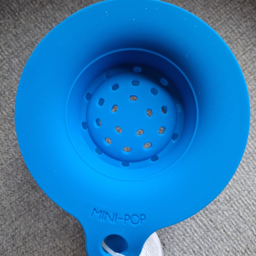 Ecolution Blue Popcorn Popper - Picture 3 of 5